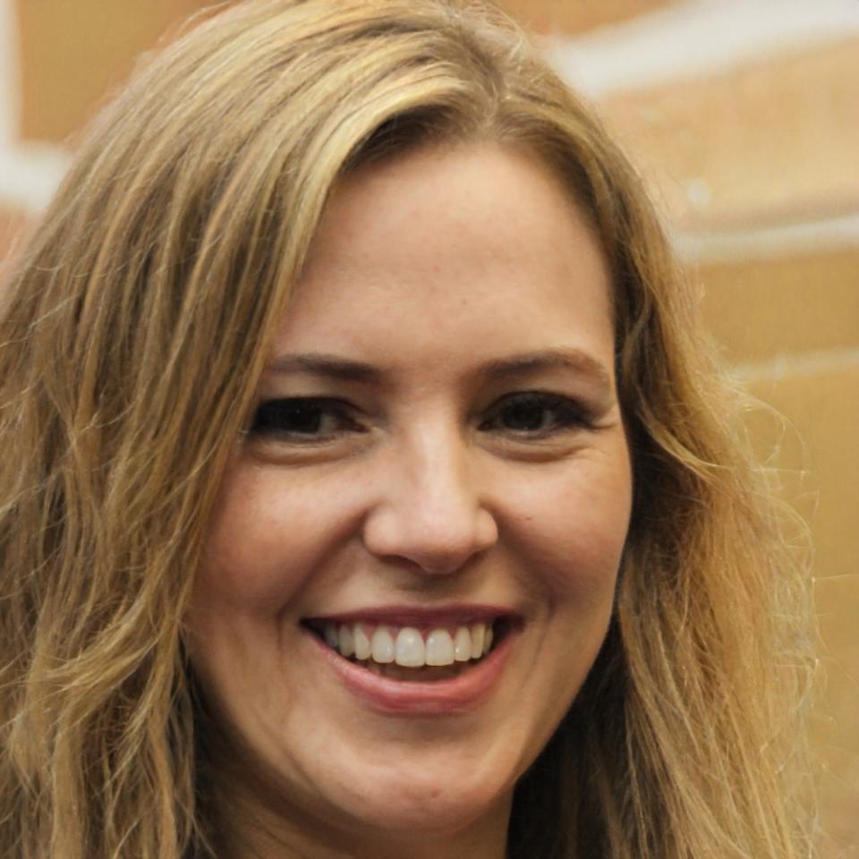 Porträt von Silvia Neumann